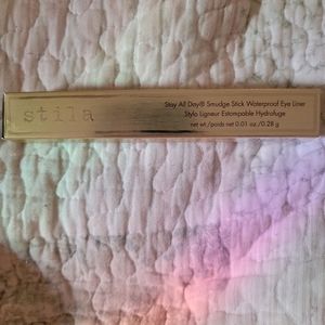 STILA STAY ALL DAY SMUDGE STICK